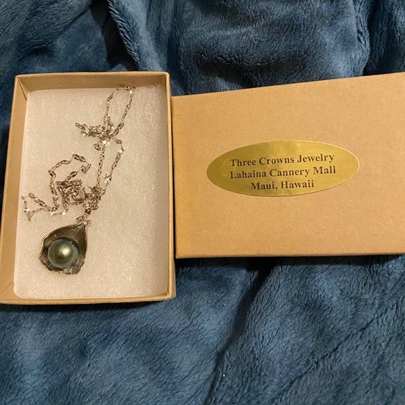 Sterling Silver Tahitian Pearl Necklace - Picture 5 of 5